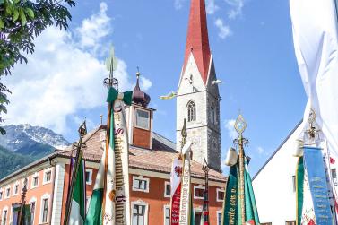 60 Jahre Wiedergründung der Schützenkompanie Schlanders und Fahnenweihe (16. Juni 2019). Fotos: Sepp