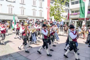 60 Jahre Wiedergründung der Schützenkompanie Schlanders und Fahnenweihe (16. Juni 2019). Fotos: Sepp