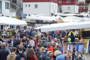 Landsprachmarkt in Goldrain, 16.03.24; Fotos: Michael