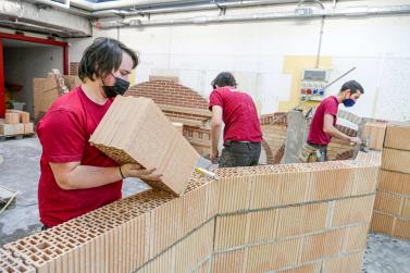 Tag der offenen Tür an der Landesberufsschule Schlanders und an der Berufsfachschule für Steinbearbeitung Laas am 29.01.2022; Foto: Sepp