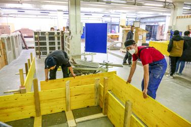 Tag der offenen Tür an der Landesberufsschule Schlanders und an der Berufsfachschule für Steinbearbeitung Laas am 29.01.2022; Foto: Sepp