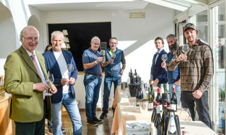 „Pinot Raetia“: Im Zeichen des Blauburgunders