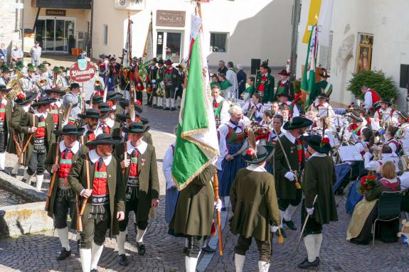 Bezirksschützenfest in Schluderns (15. und 16. Juni 2024); Fotos: Sepp 