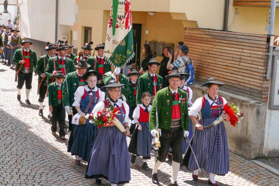 Bezirksschützenfest in Schluderns (15. und 16. Juni 2024); Fotos: Sepp 