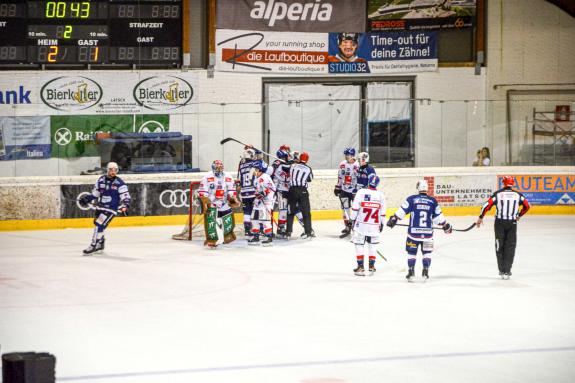 Eishockey Vinschgau Cup in Latsch; Fotos: Michael