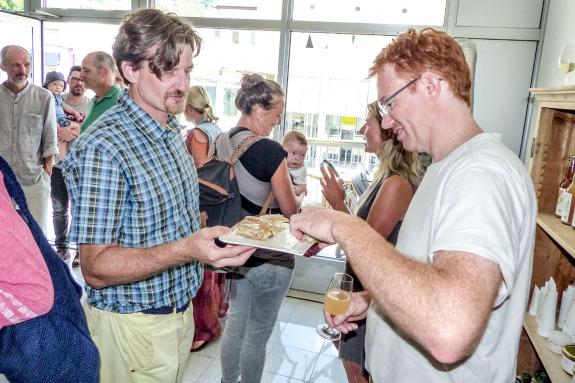 Eröffnung des Lebensmittel-Ladens „da“ (Pop-up-Store bis 31. August) in Schlanders. Fotos: Sepp