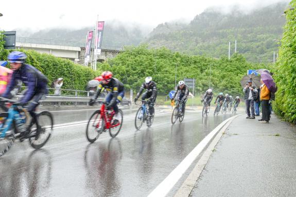 Giro-Durchfahrt in Schlanders; Fotos: Sepp