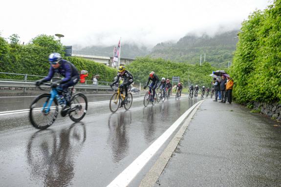 Giro-Durchfahrt in Schlanders; Fotos: Sepp