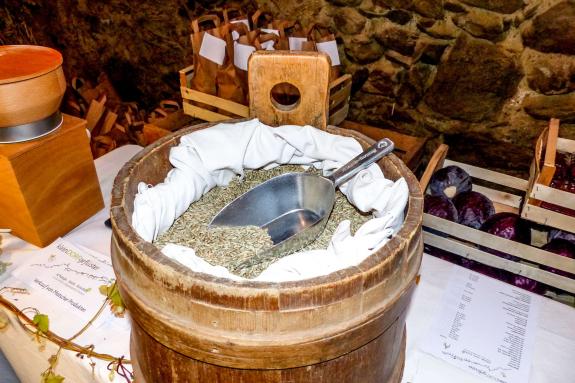 KleinDORFgeflüster im Bergsteigerdorf Matsch unter dem Motto „schaugn. lousn. koschtn“; 19.10.2019; Fotos: Sepp