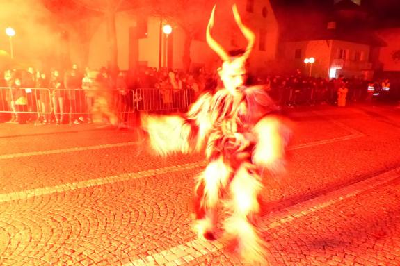 	 Tuifl- und Krampustreffen in Latsch; 17.11.2018; Fotos: Sepp