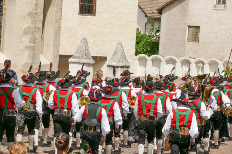 Bezirksschützenfest in Schluderns (15. und 16. Juni 2024); Fotos: Sepp 