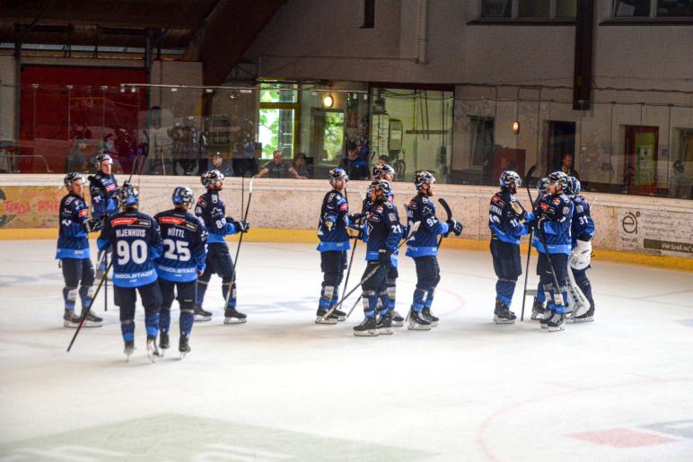 Eishockey Vinschgau Cup in Latsch; Fotos: Michael