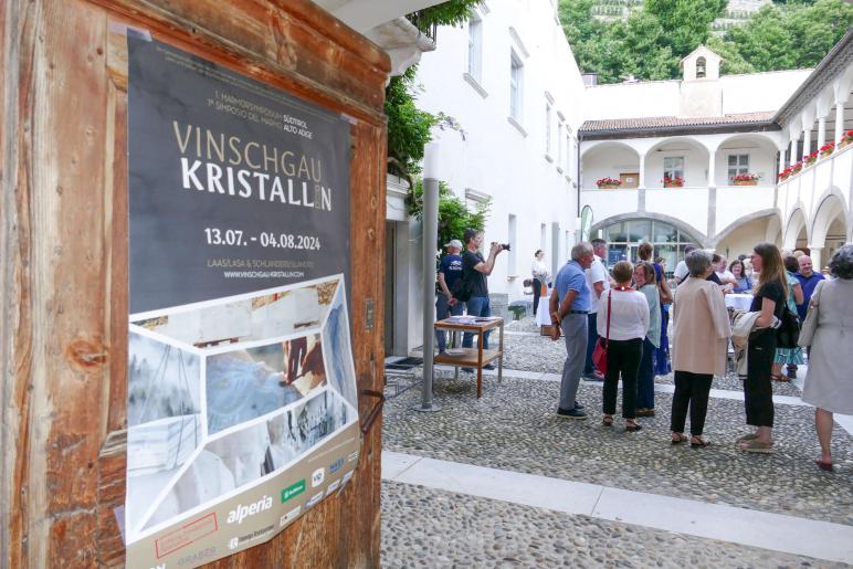 Eröffnung „Vinschgau kristallin“ in Laas und Schlanders; Fotos: Sepp