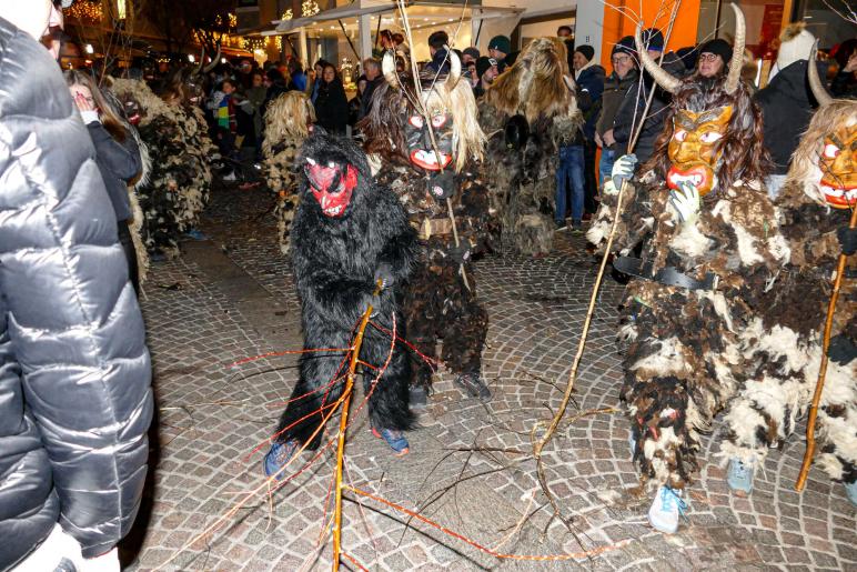 „Nikolaus Einzug“ Schlanders, 05.12.2023; Fotos: Sepp