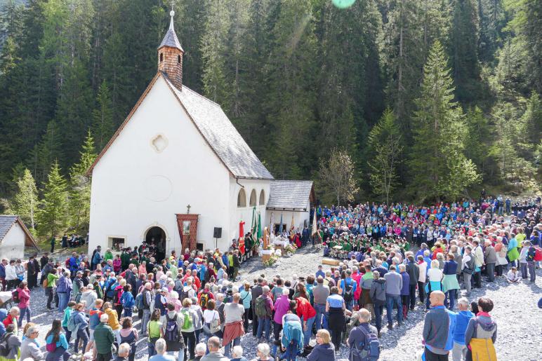 Wallfahrt zu den Heiligen Drei Brunnen (20.05.2024); Fotos: Sepp